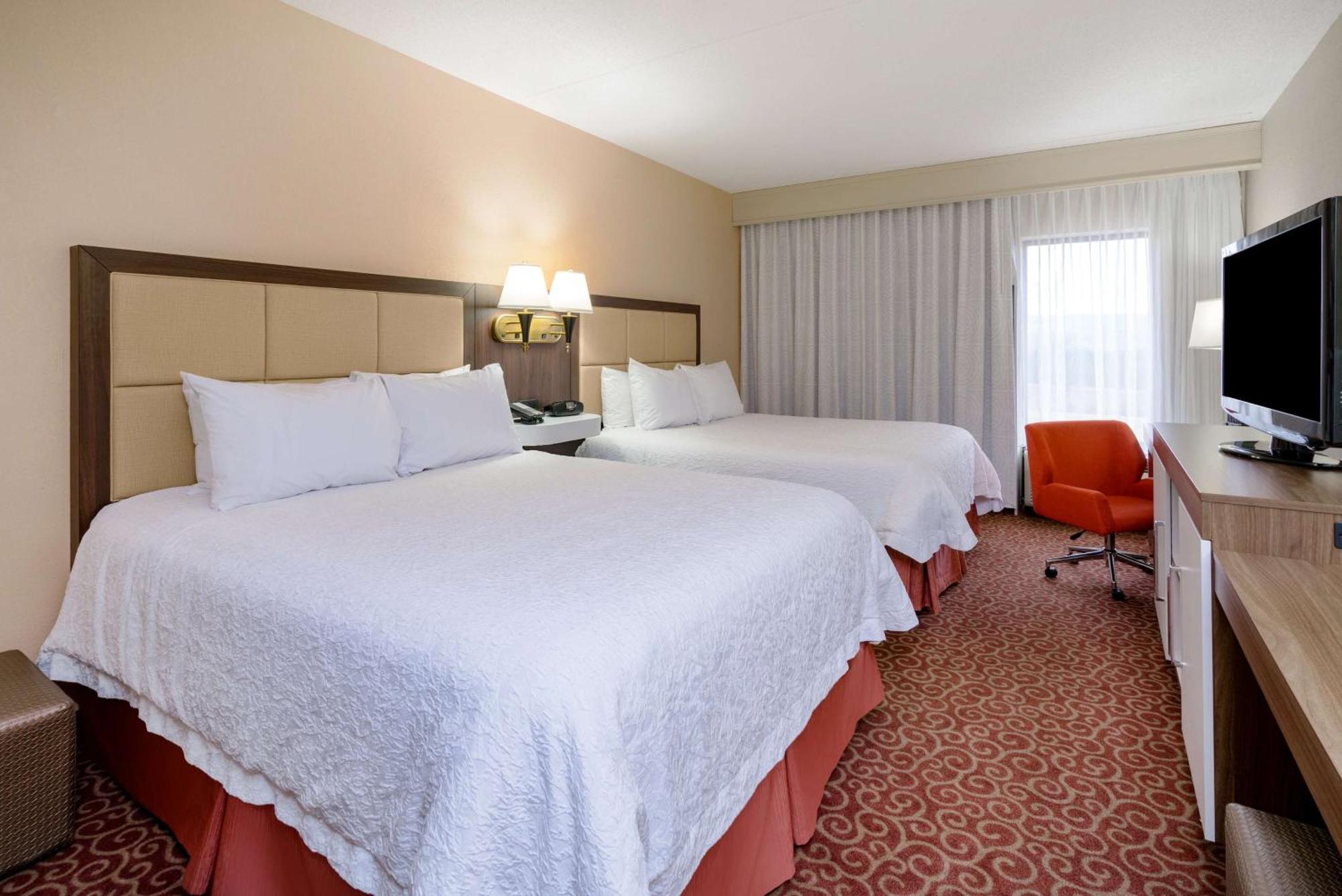 Hampton Inn Frostburg Εξωτερικό φωτογραφία