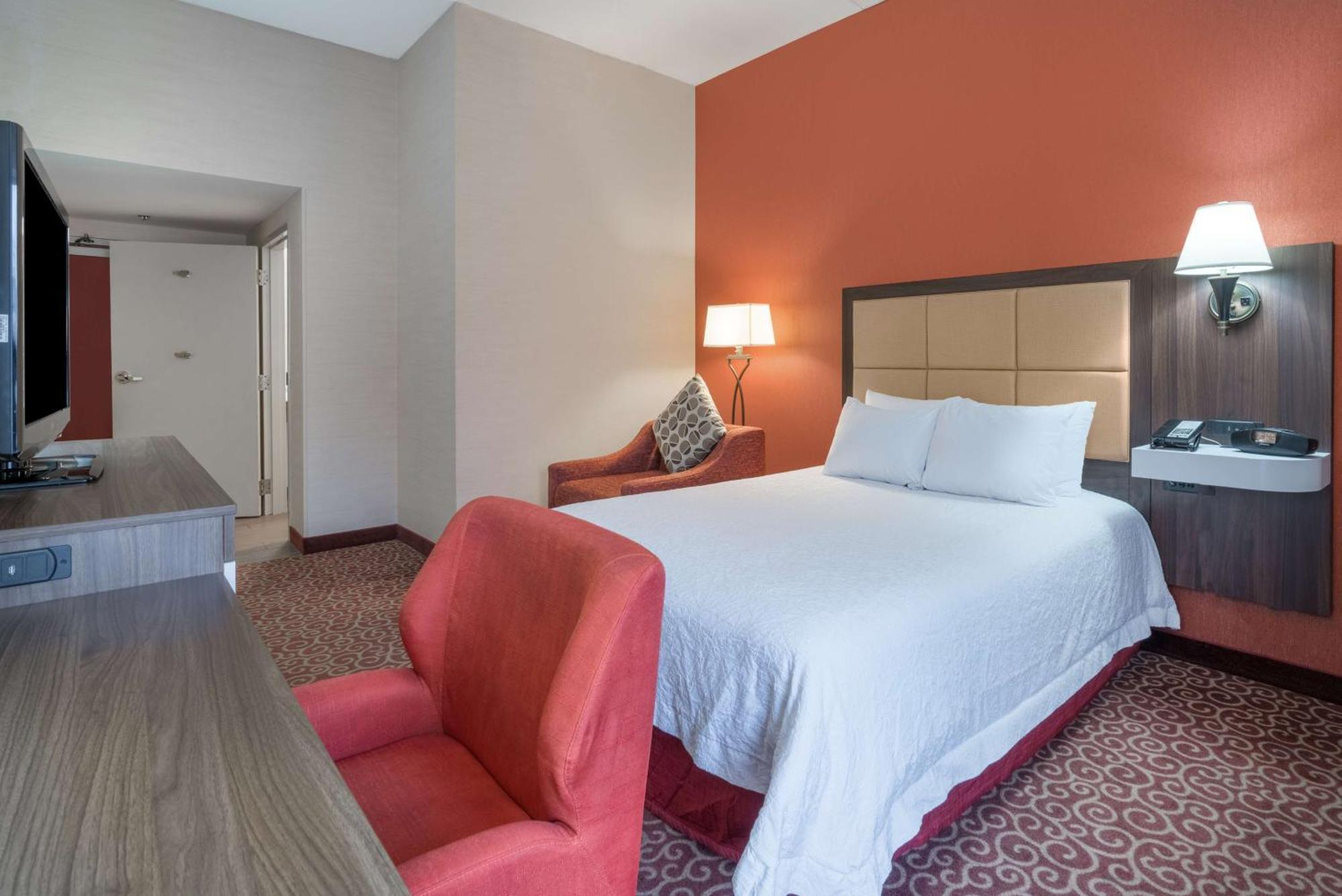 Hampton Inn Frostburg Εξωτερικό φωτογραφία